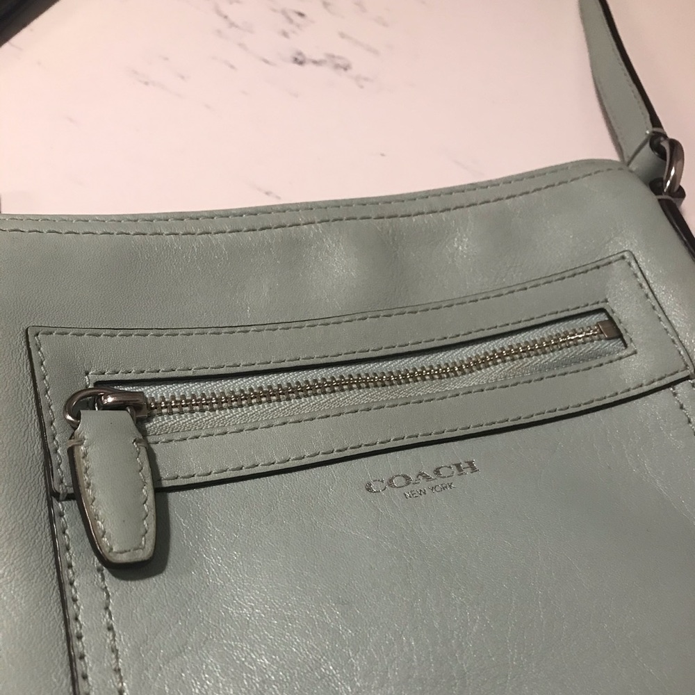 Beautiful teal Coach messanger pullover bag